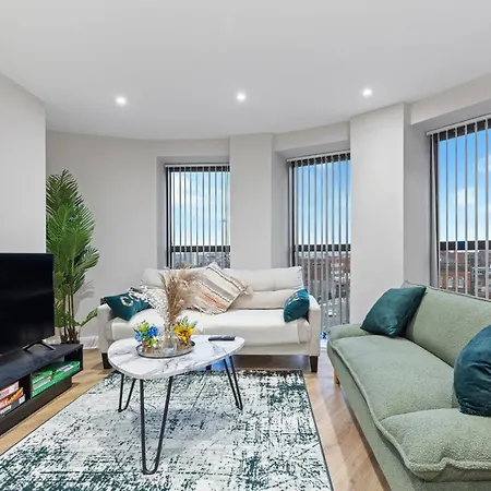 Apartment Modern 1br Perfect Location!
